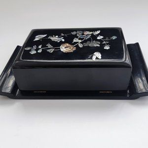 VTG Chinese Cigarette Box Black Lacquer Mother of Pearl Inlay 36 Cigarette